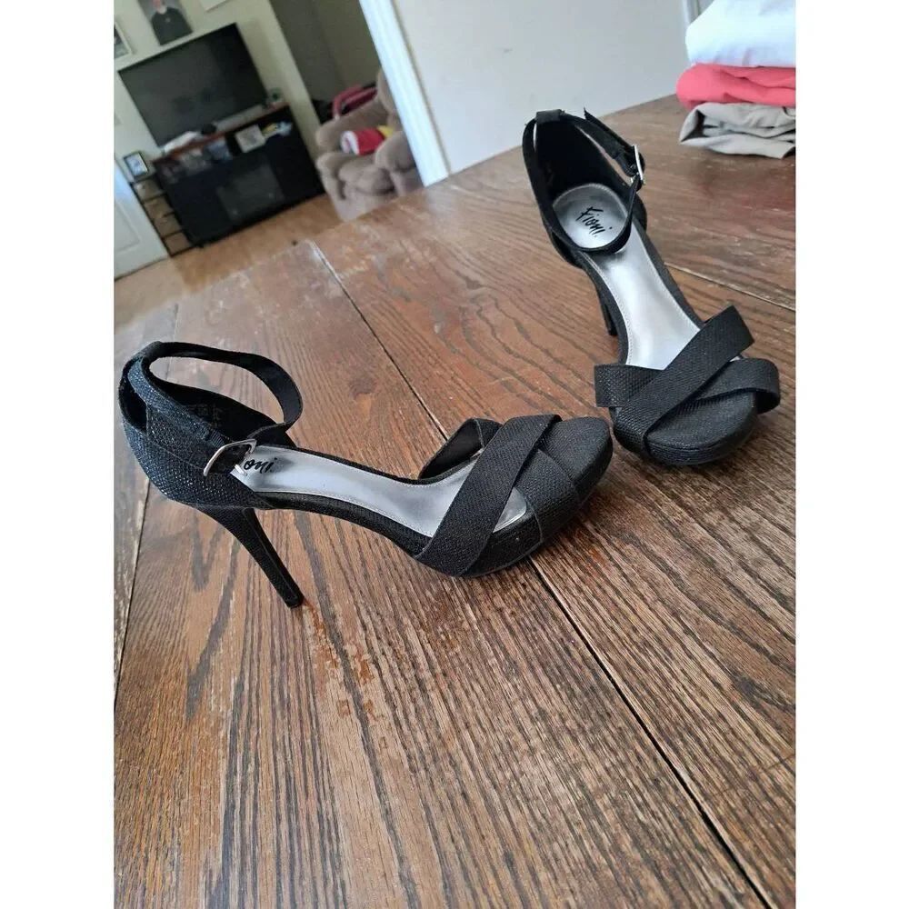 Size 9 Fioni Black Criss Cross Foot Open Toe Stiletto High Heel Pump Dress Shoes